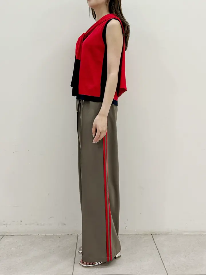 GRACE CONTINENTAL Miu Akamatsu コーディネート画像