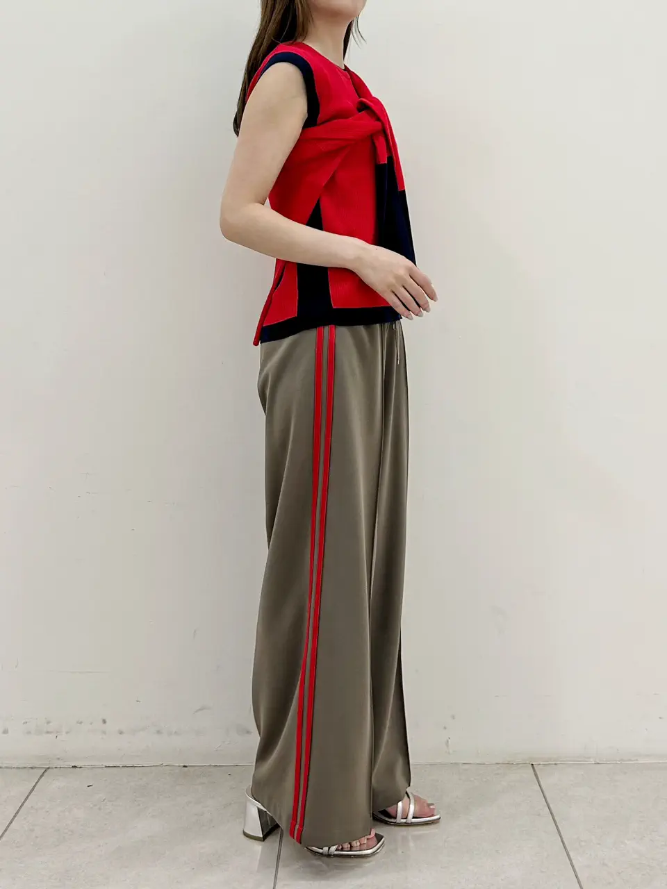 GRACE CONTINENTAL Miu Akamatsu コーディネート画像