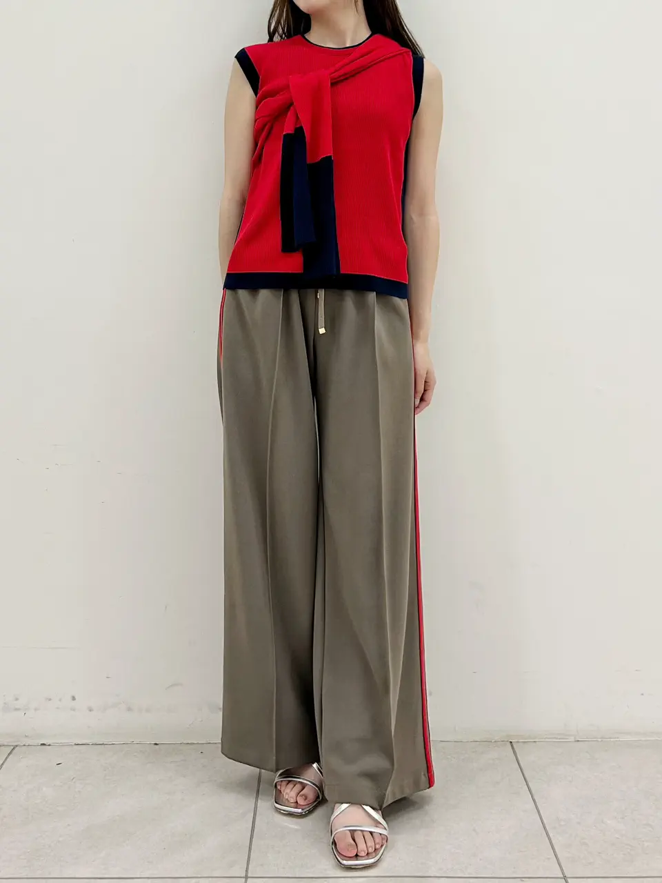 GRACE CONTINENTAL Miu Akamatsu コーディネート画像
