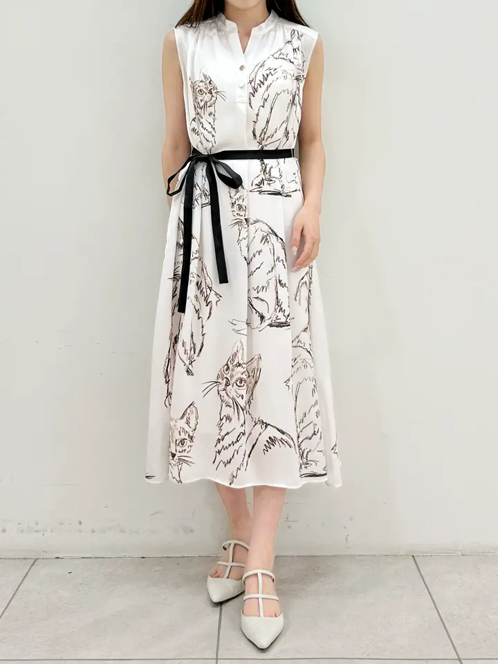 GRACE CONTINENTAL Miu Akamatsu コーディネート画像