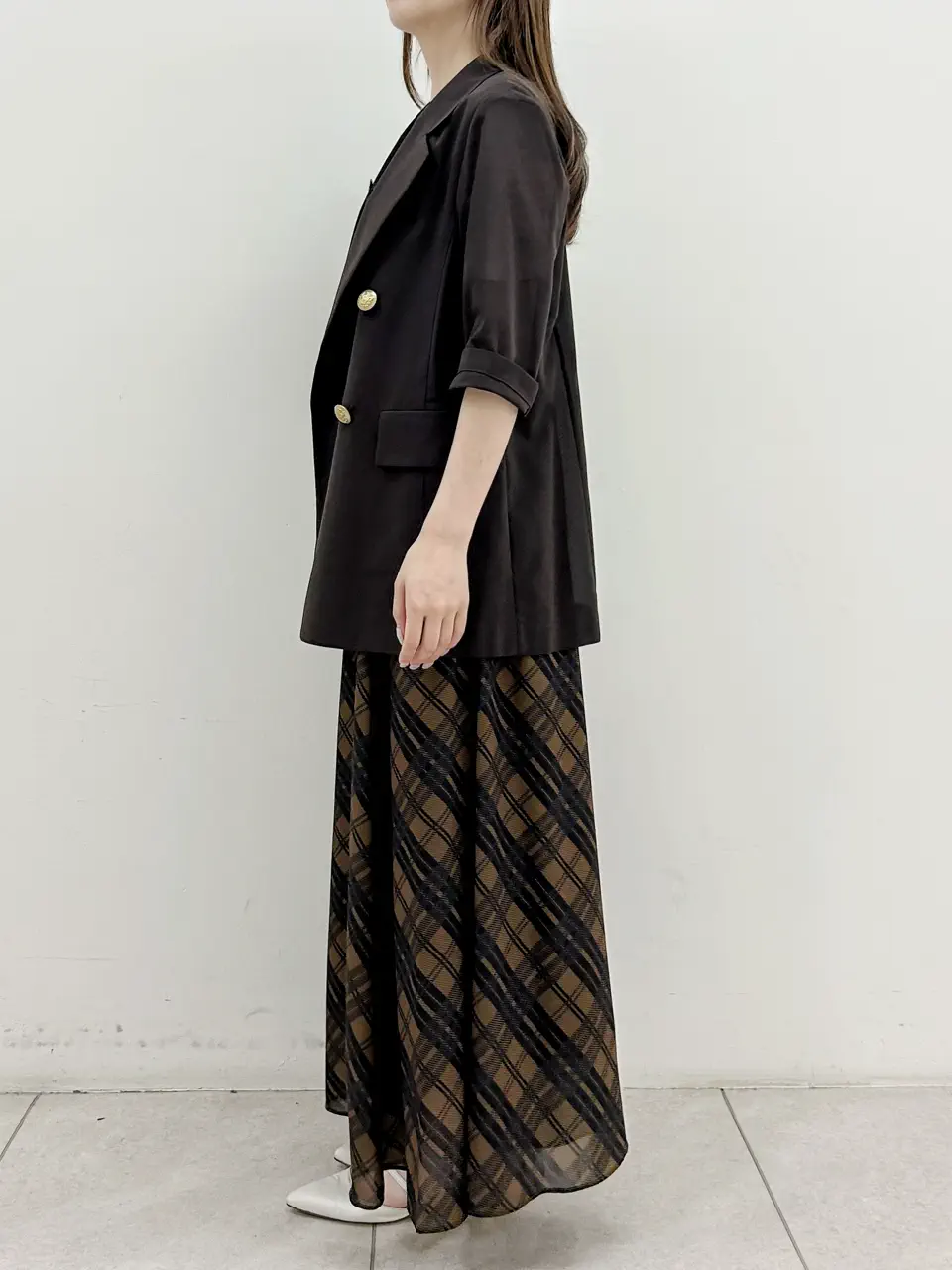 GRACE CONTINENTAL Miu Akamatsu コーディネート画像