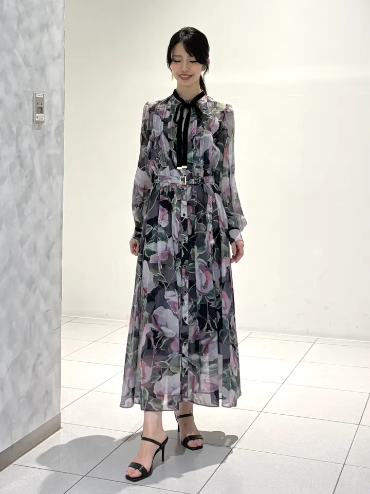 GRACE CONTINENTAL FUKUSHIMA YURIE コーディネート画像