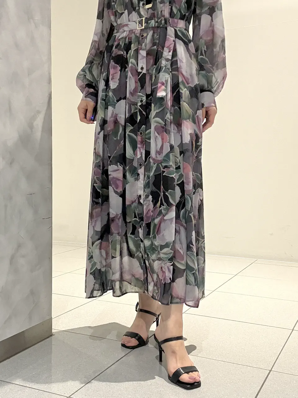 GRACE CONTINENTAL FUKUSHIMA YURIE コーディネート画像
