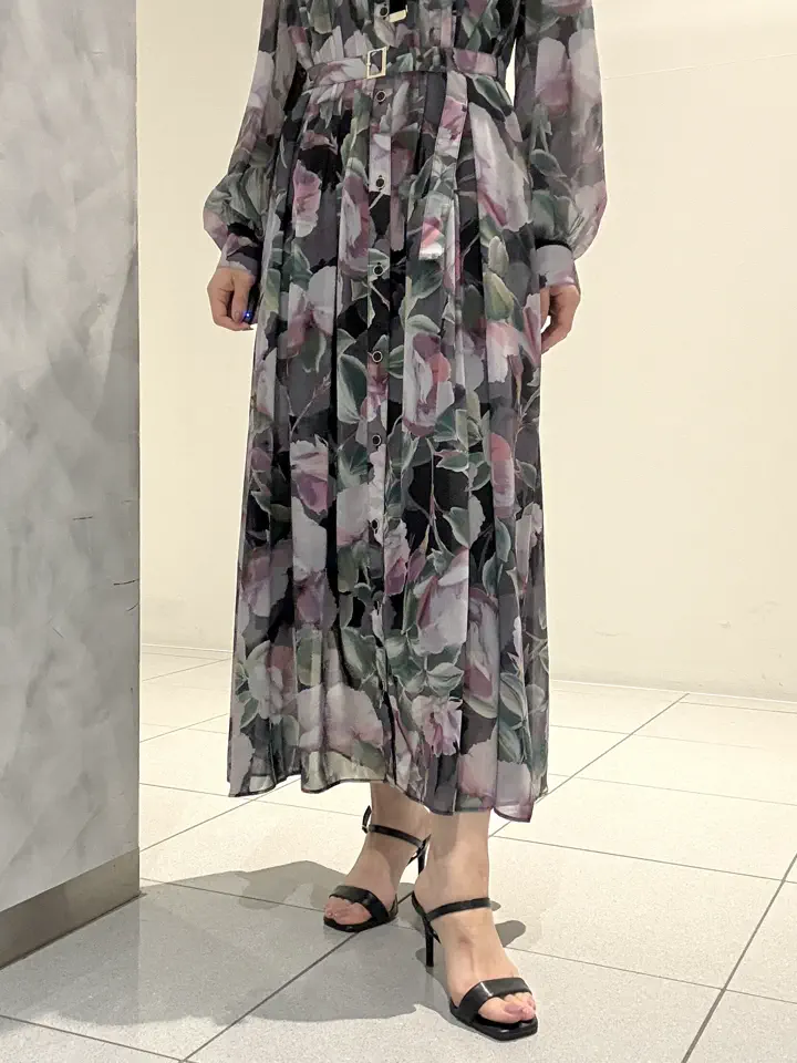 GRACE CONTINENTAL FUKUSHIMA YURIE コーディネート画像