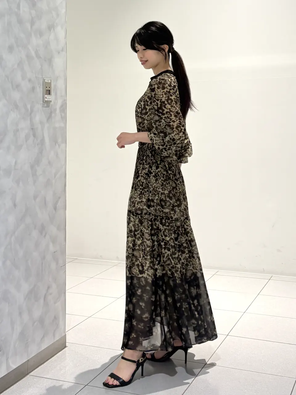 GRACE CONTINENTAL FUKUSHIMA YURIE コーディネート画像