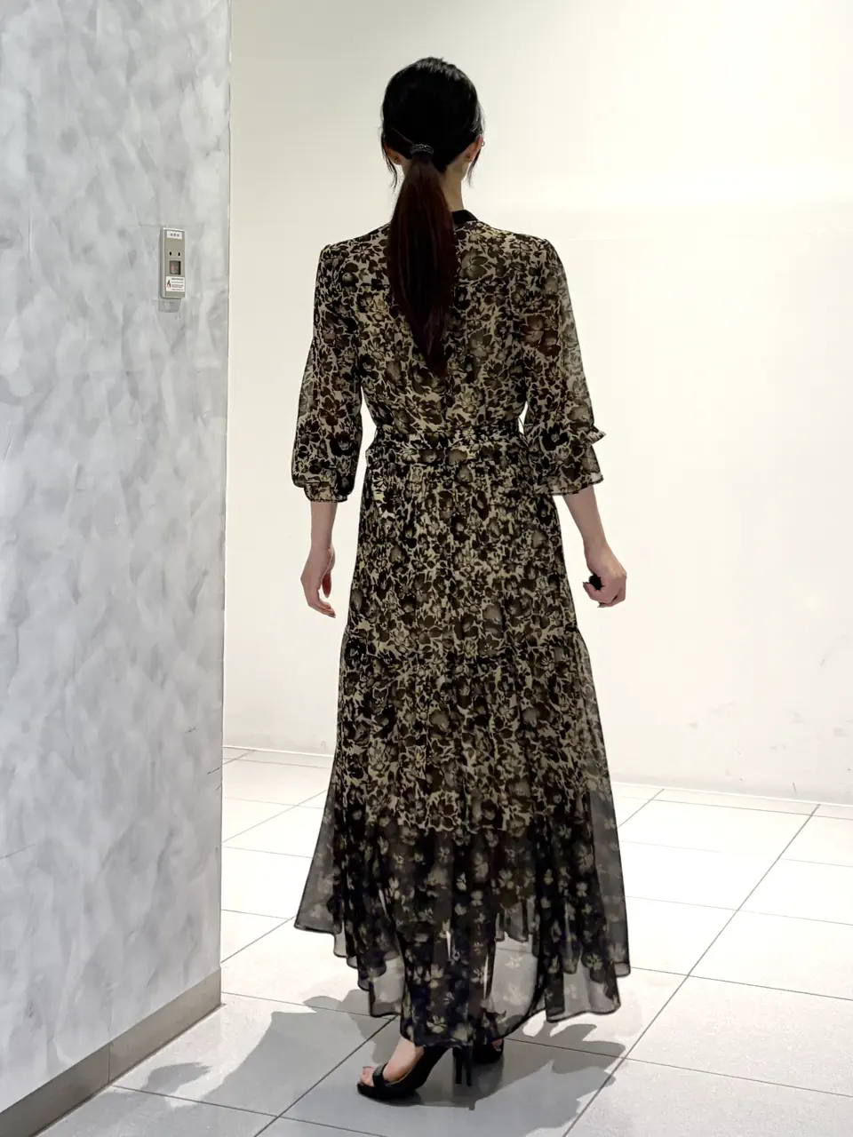 GRACE CONTINENTAL FUKUSHIMA YURIE コーディネート画像
