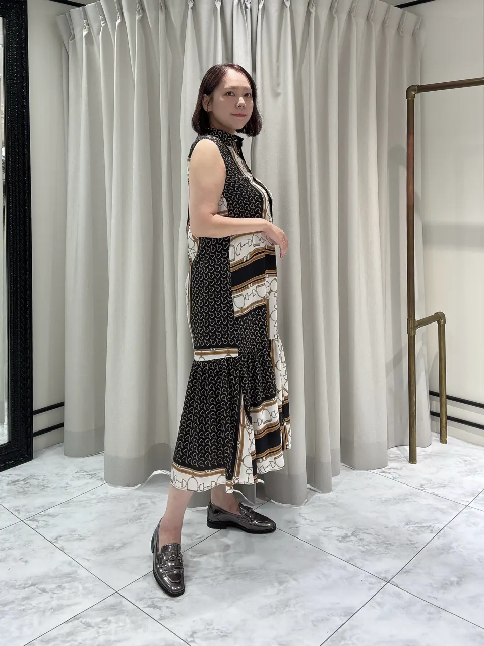 GRACE CONTINENTAL Izumi コーディネート画像