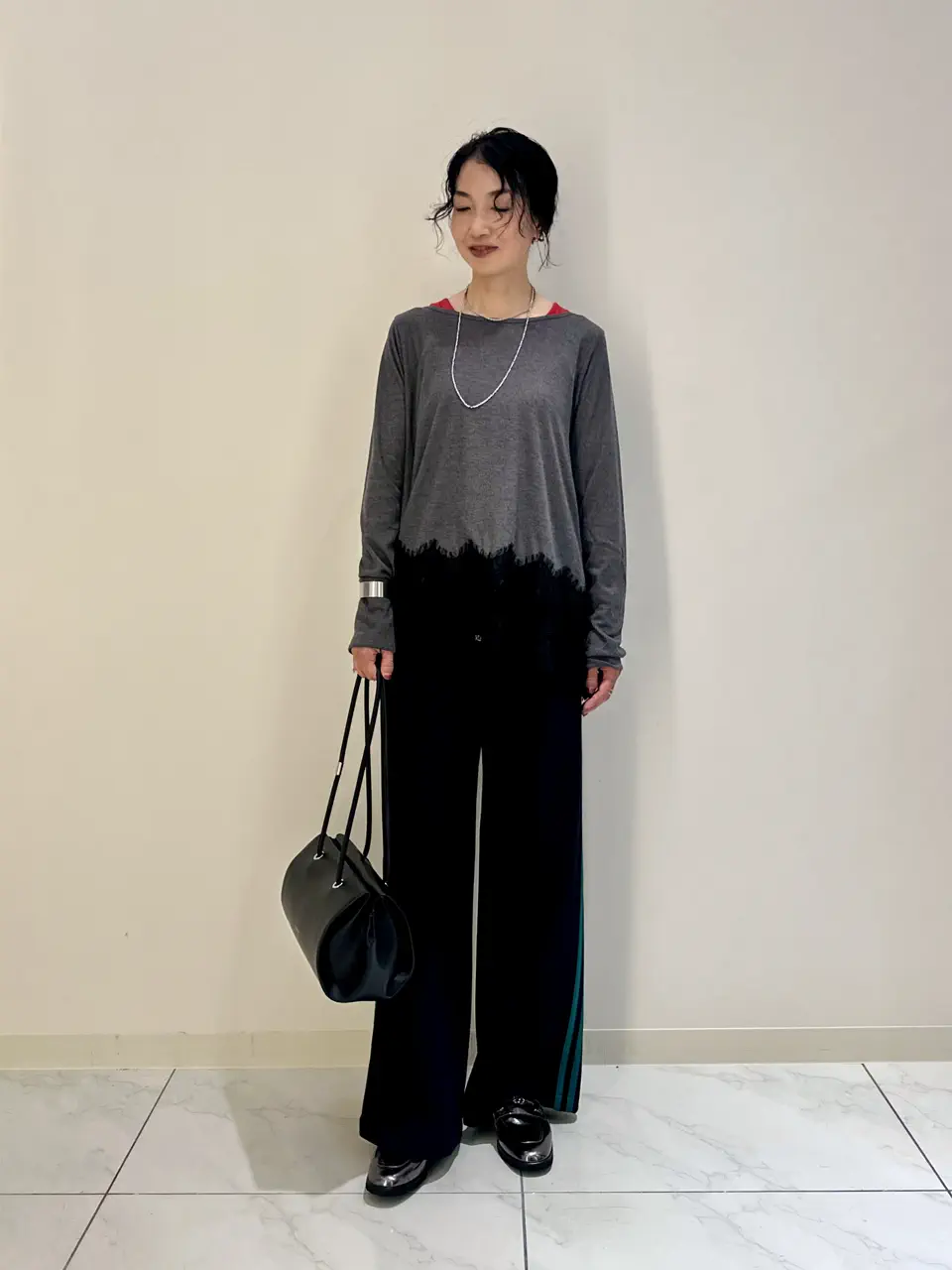  尾田亜沙美 コーディネート画像