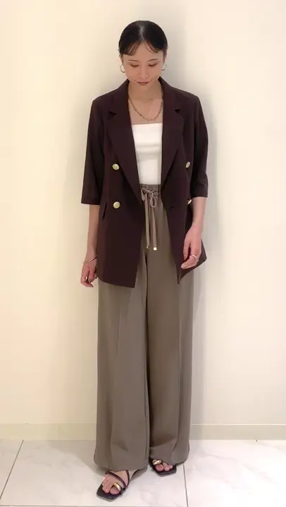 GRACE CONTINENTAL haruka iwasaki コーディネート画像