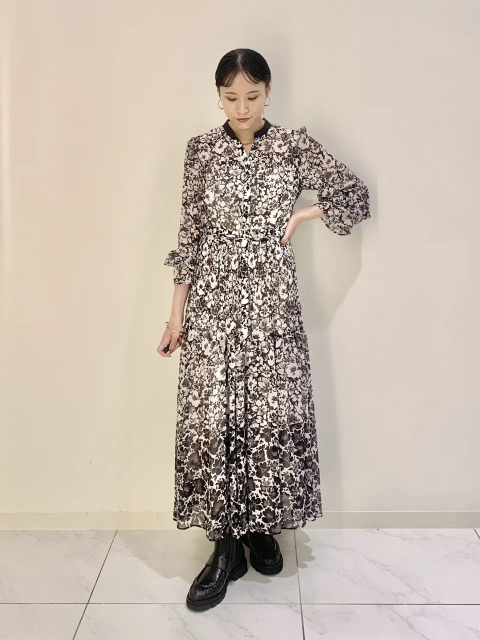  haruka iwasaki コーディネート画像