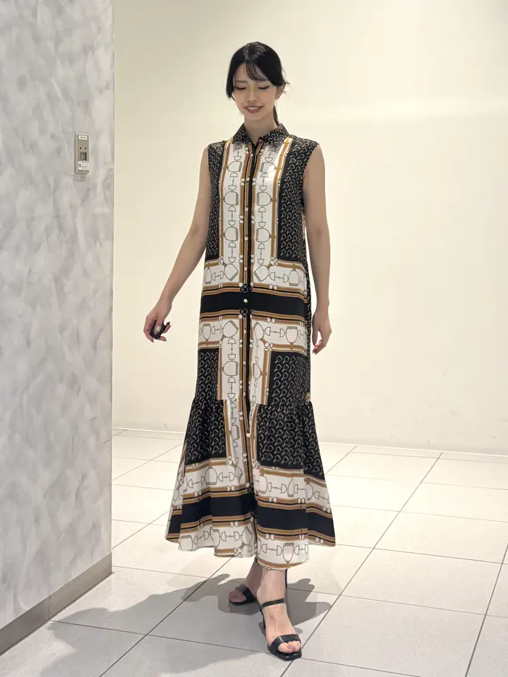 GRACE CONTINENTAL FUKUSHIMA YURIE コーディネート画像