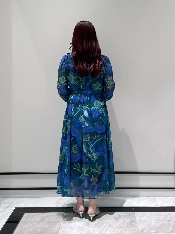 GRACE CONTINENTAL MOMOKO コーディネート画像