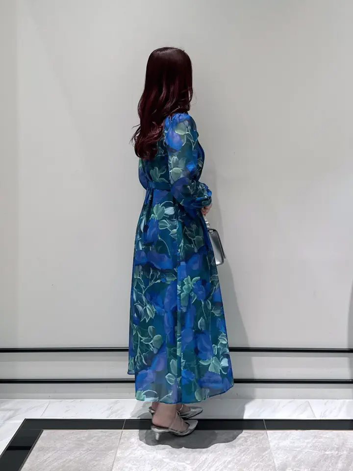 GRACE CONTINENTAL MOMOKO コーディネート画像