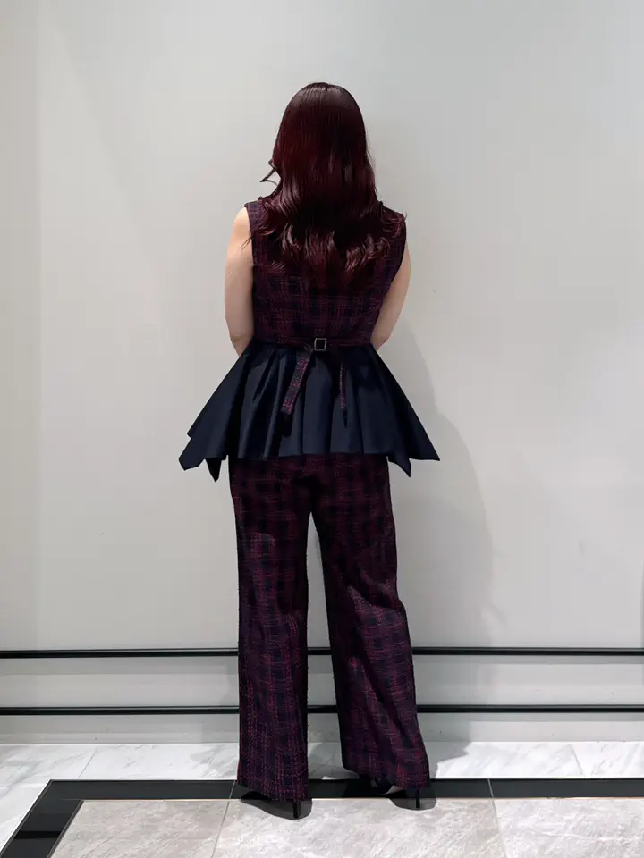GRACE CONTINENTAL MOMOKO コーディネート画像