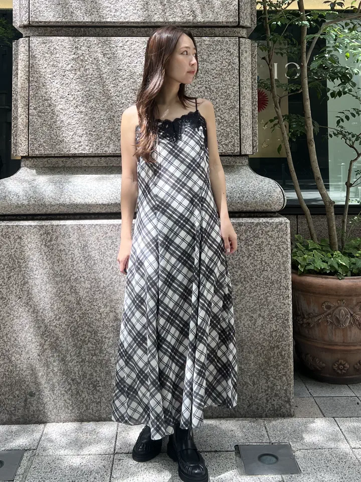 GRACE CONTINENTAL ERINA KATO コーディネート画像