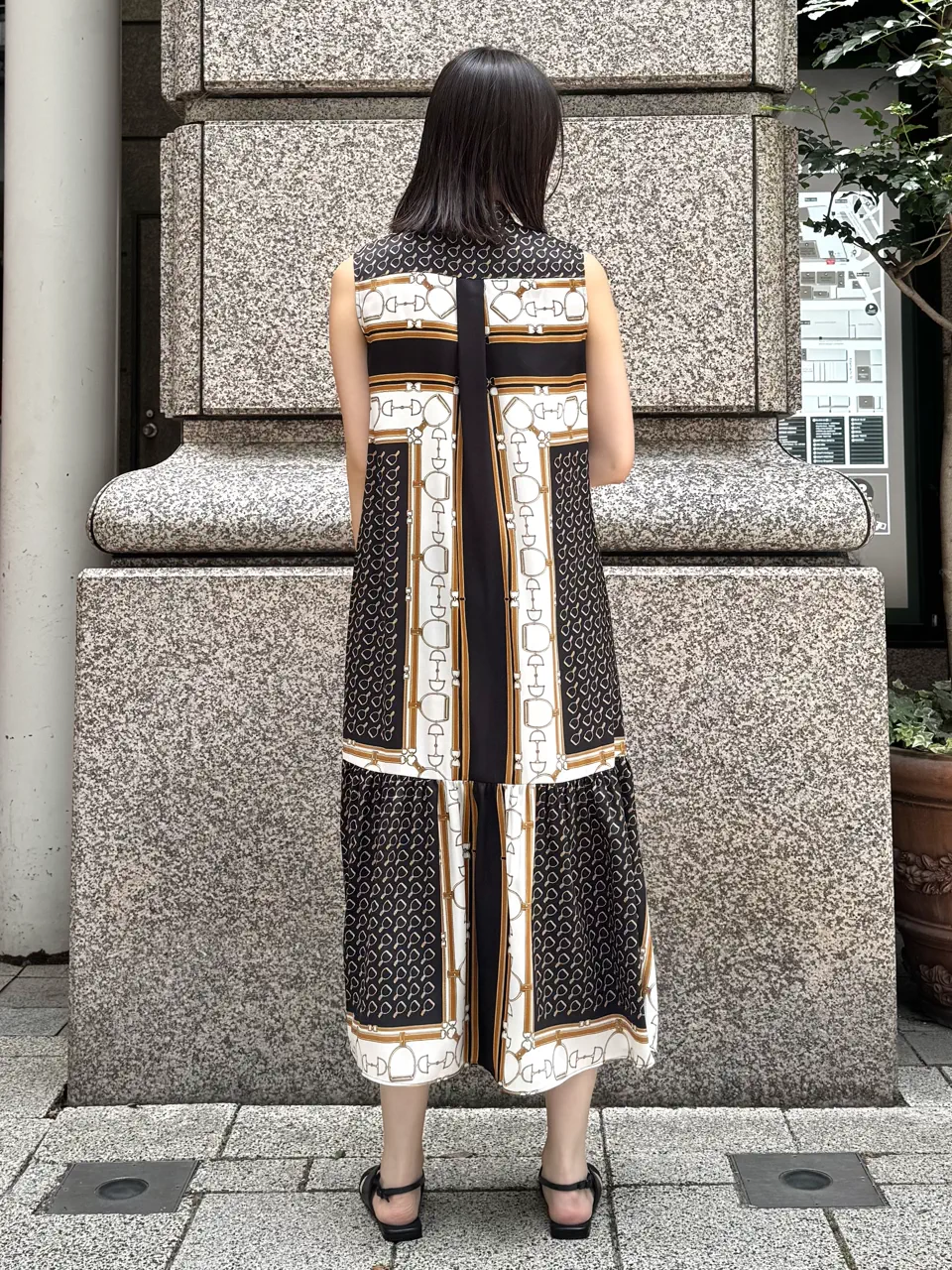 GRACE CONTINENTAL 伊藤　静華 コーディネート画像