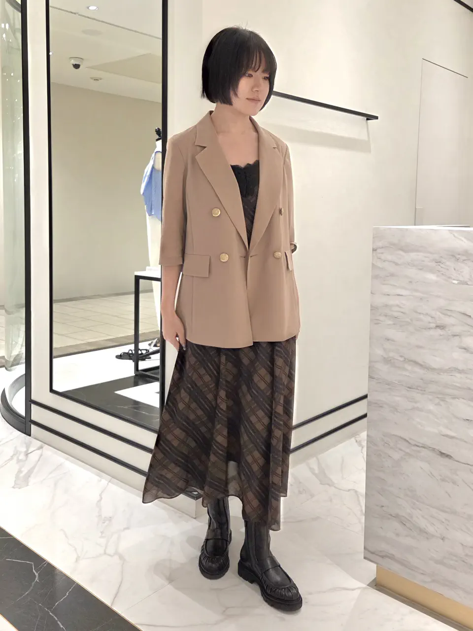 GRACE CONTINENTAL Akari コーディネート画像