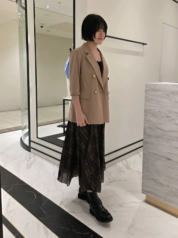 GRACE CONTINENTAL Akari コーディネート画像