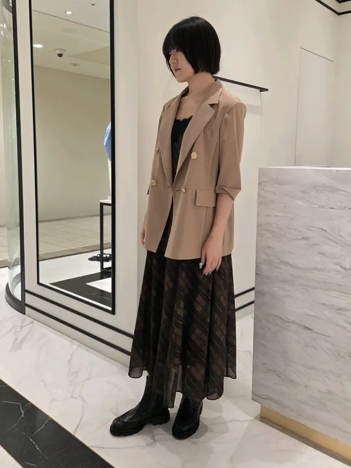 GRACE CONTINENTAL Akari コーディネート画像