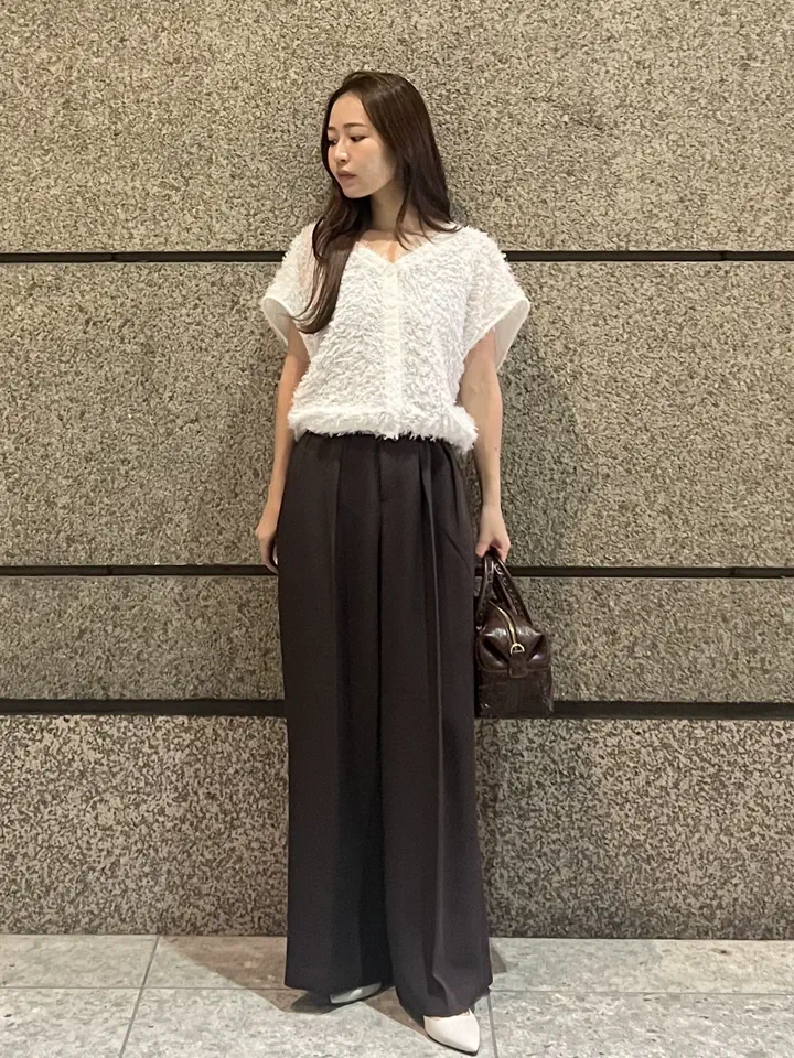 GRACE CONTINENTAL ERINA KATO コーディネート画像