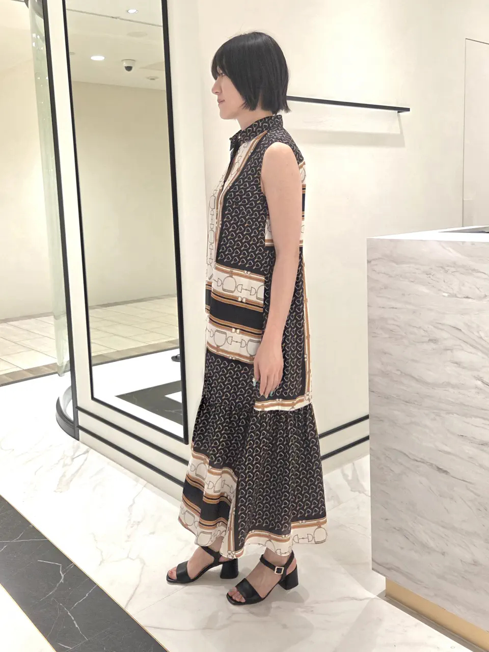 GRACE CONTINENTAL Akari コーディネート画像