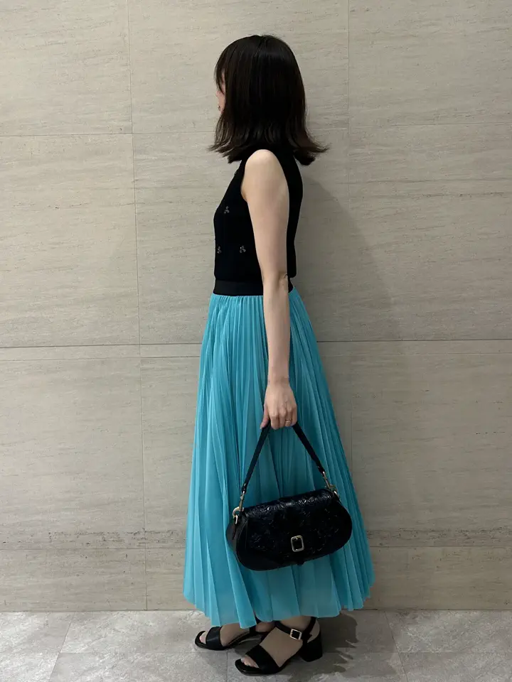 GRACE CONTINENTAL Wakazono コーディネート画像