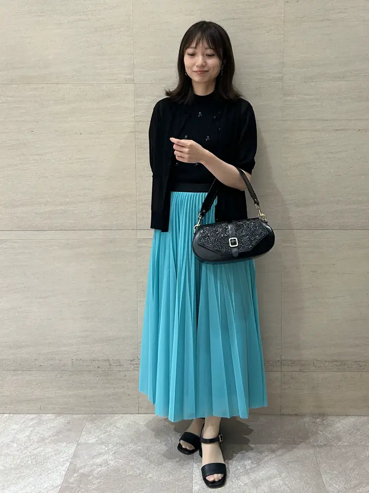 GRACE CONTINENTAL Wakazono コーディネート画像