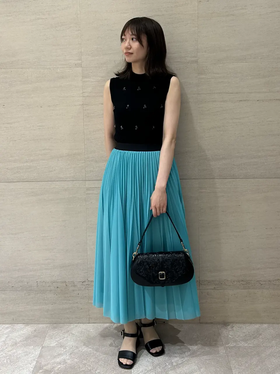 GRACE CONTINENTAL Wakazono コーディネート画像