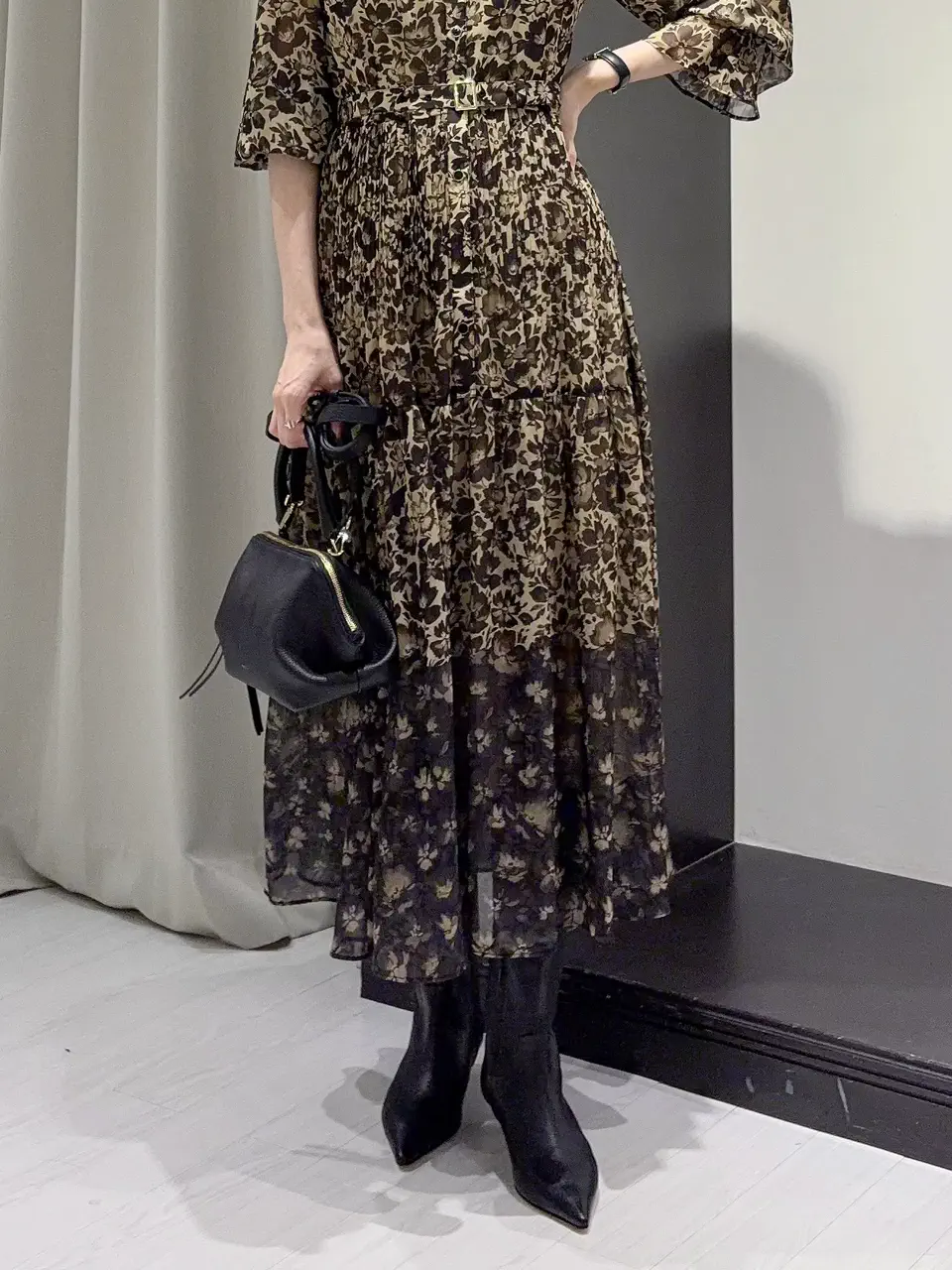 GRACE CONTINENTAL 亀田 未希 コーディネート画像