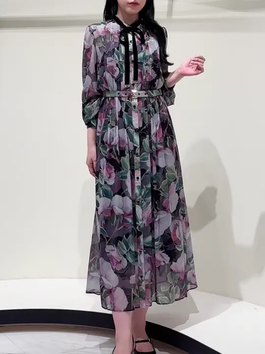 GRACE CONTINENTAL 平野 裕華 コーディネート画像