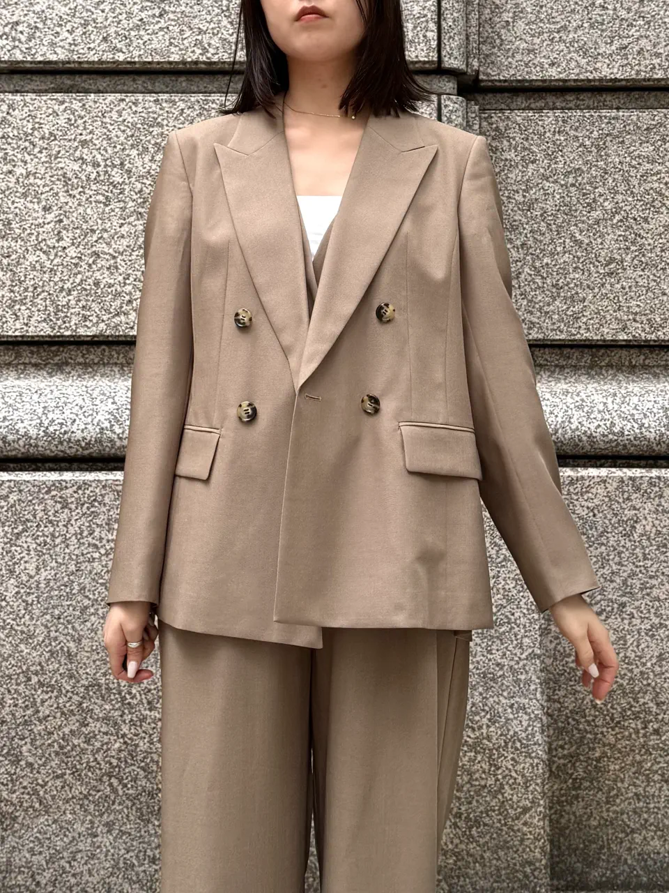 GRACE CONTINENTAL 伊藤　静華 コーディネート画像