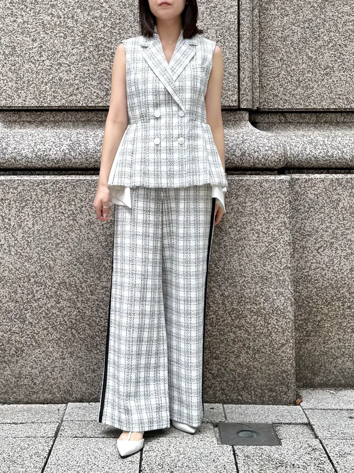 GRACE CONTINENTAL 伊藤　静華 コーディネート画像
