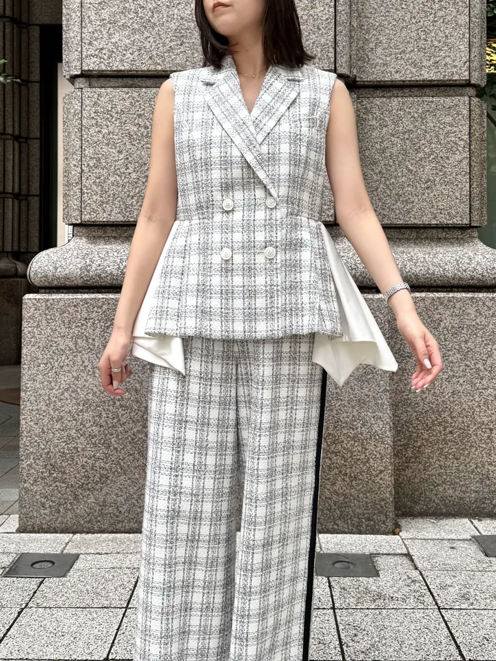 GRACE CONTINENTAL 伊藤　静華 コーディネート画像