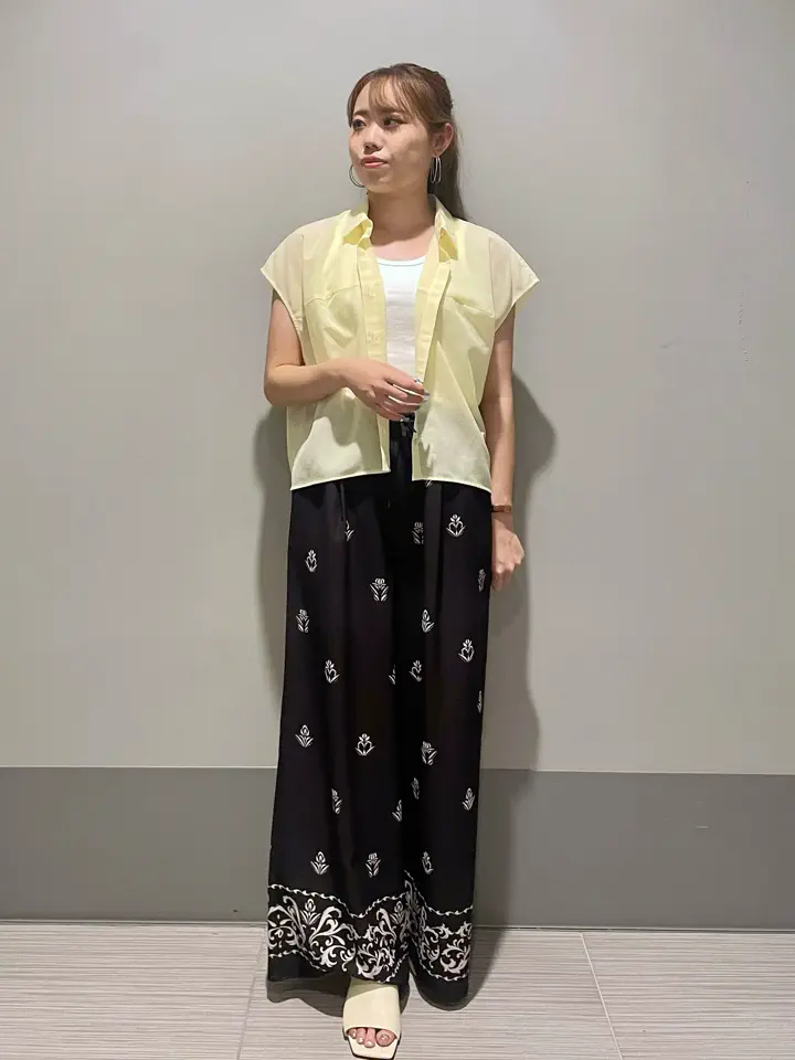 GRACE CONTINENTAL 細川　もなみ コーディネート画像