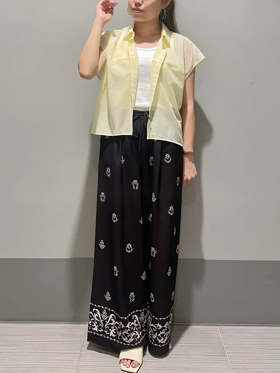 GRACE CONTINENTAL 細川　もなみ コーディネート画像