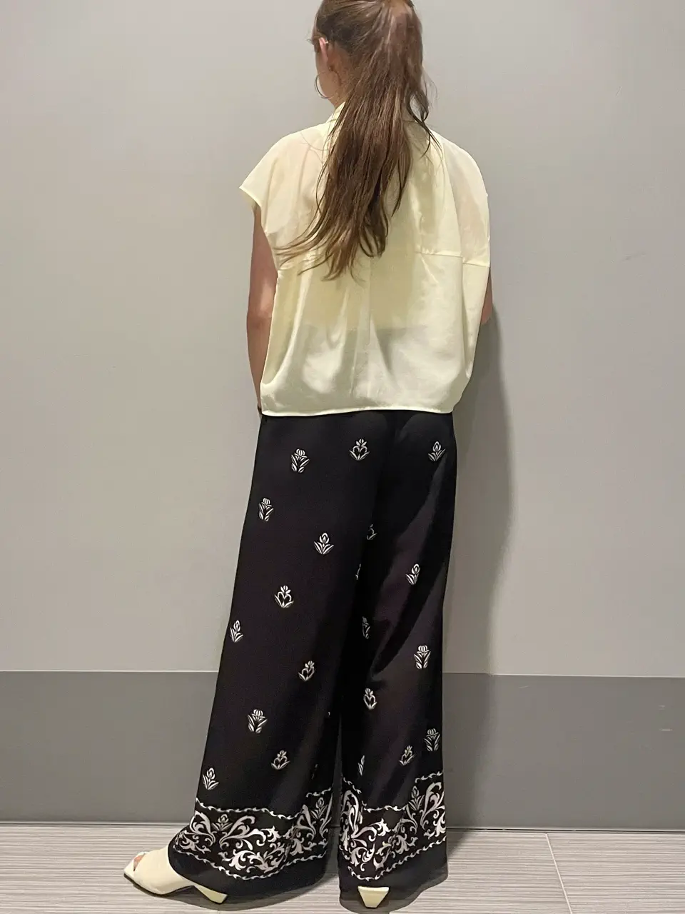 GRACE CONTINENTAL 細川　もなみ コーディネート画像