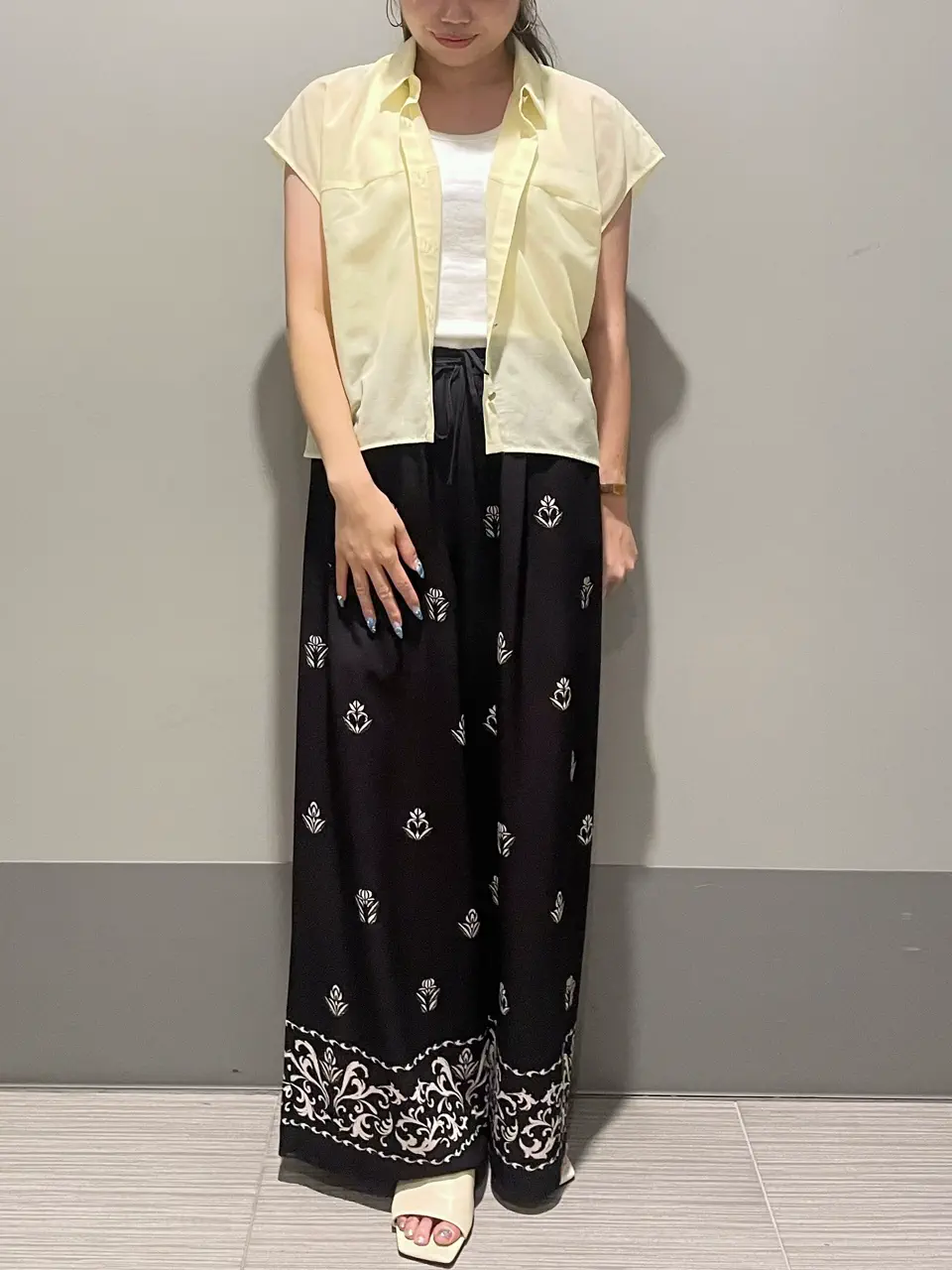 GRACE CONTINENTAL 細川　もなみ コーディネート画像