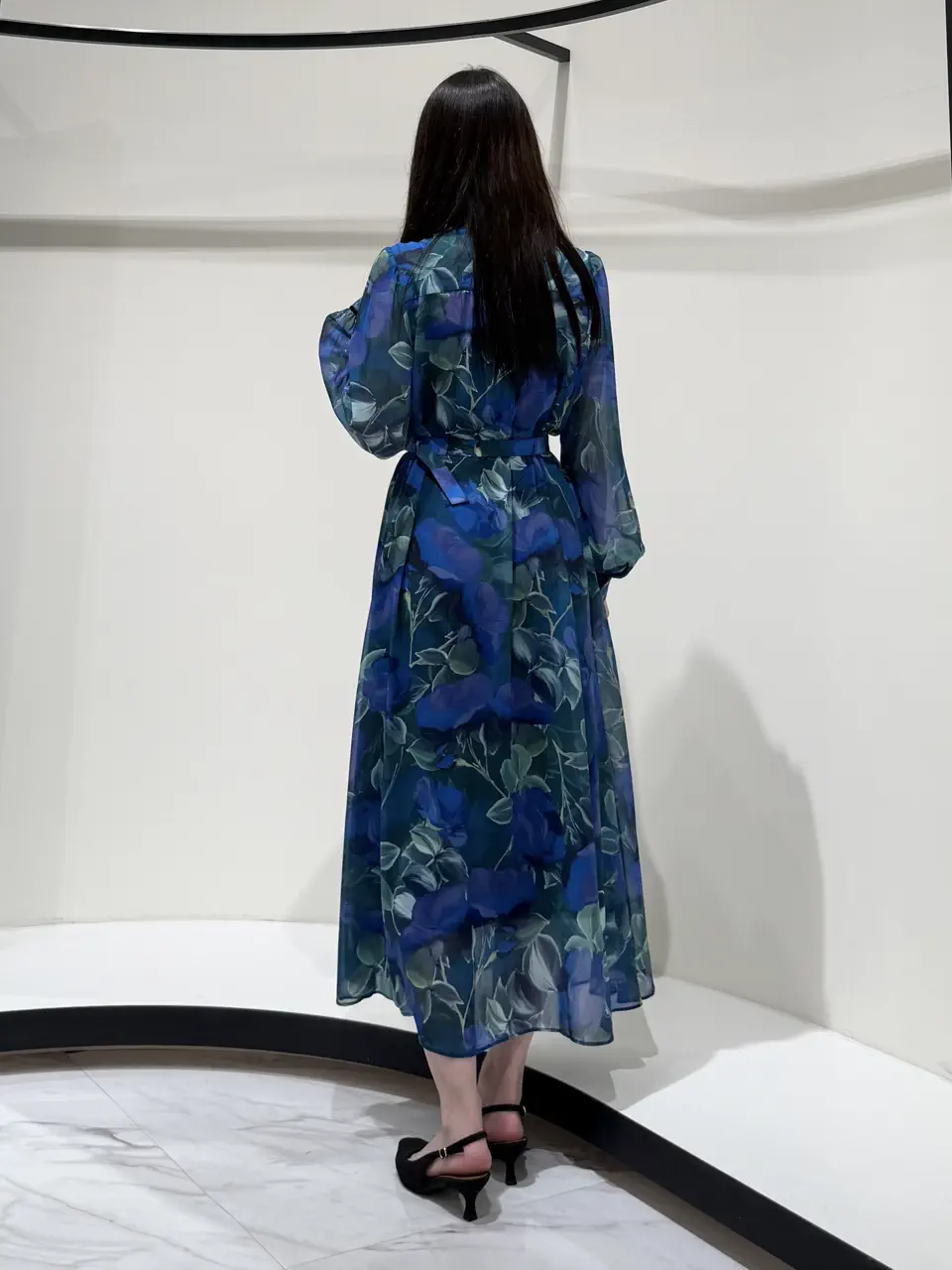 GRACE CONTINENTAL Suzuka コーディネート画像