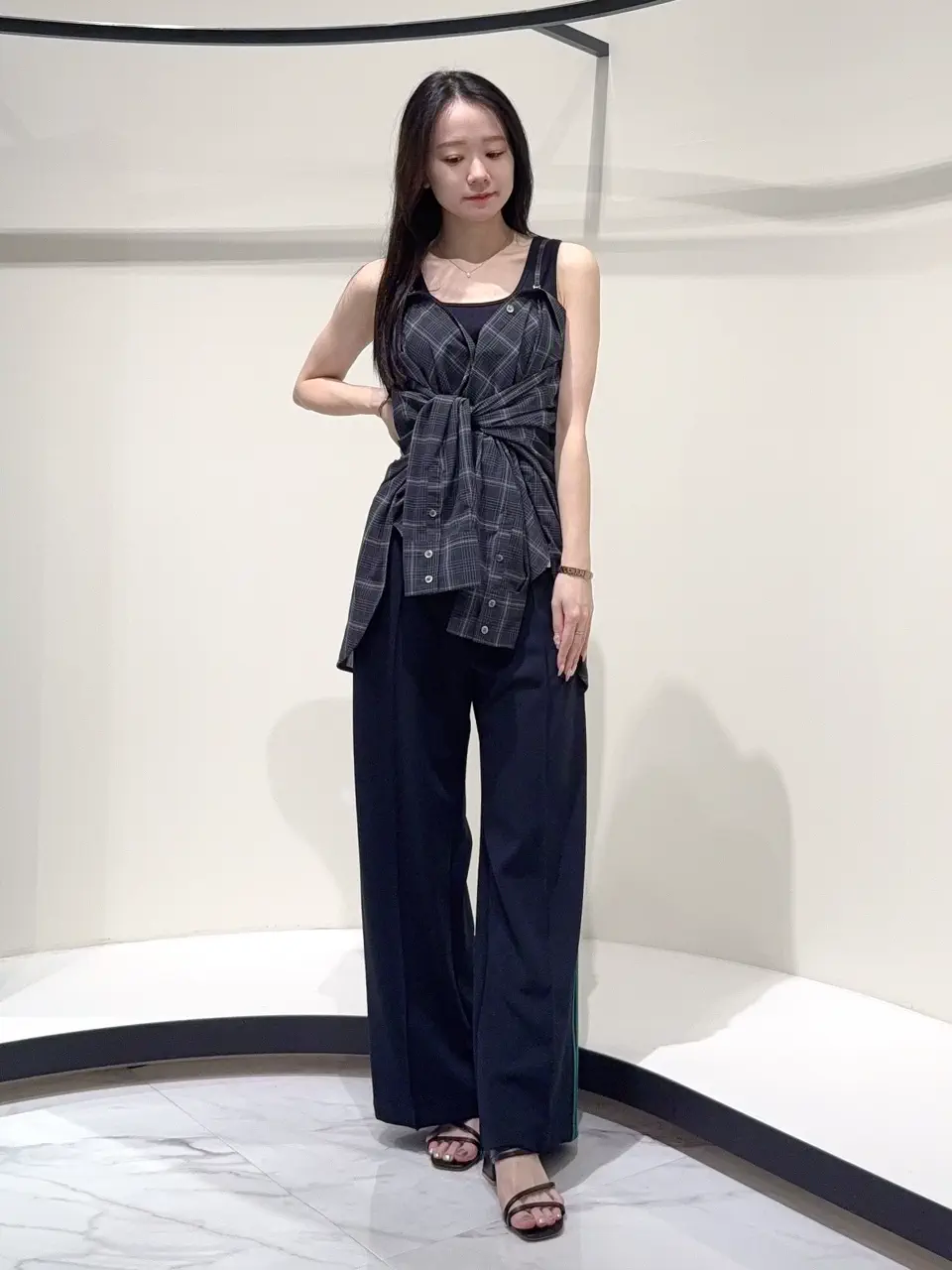 GRACE CONTINENTAL Suzuka コーディネート画像