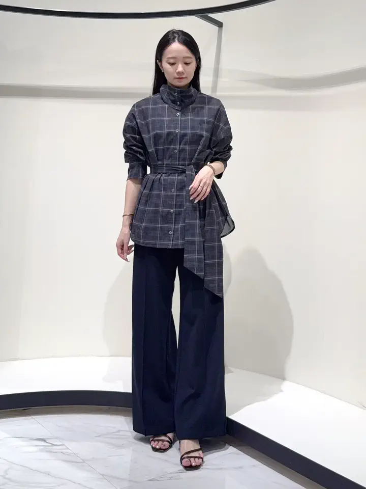GRACE CONTINENTAL Suzuka コーディネート画像