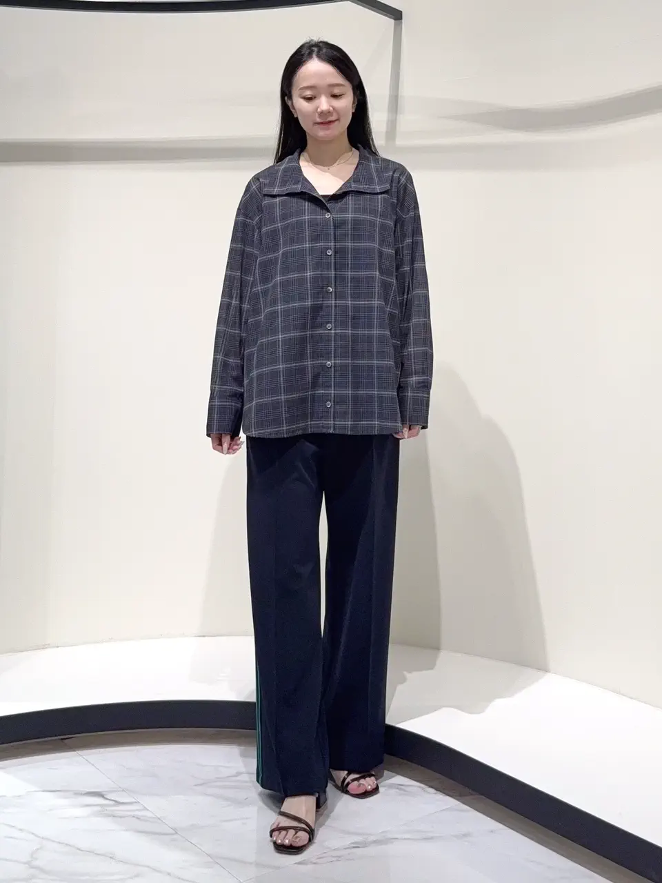 GRACE CONTINENTAL Suzuka コーディネート画像