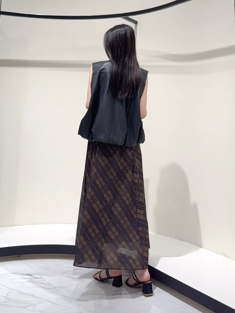 GRACE CONTINENTAL Suzuka コーディネート画像