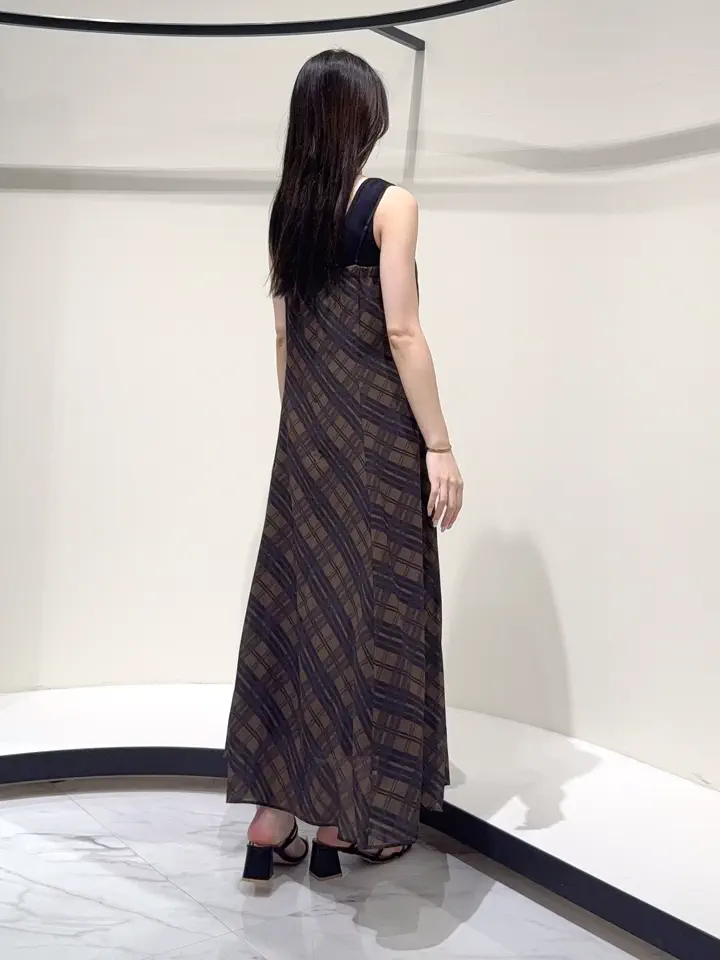 GRACE CONTINENTAL Suzuka コーディネート画像