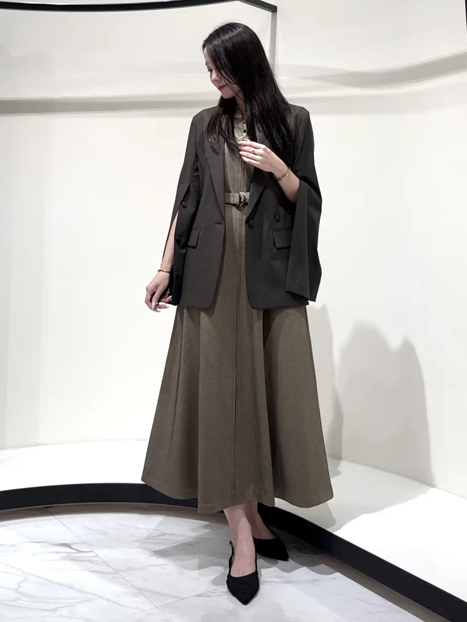 GRACE CONTINENTAL Suzuka コーディネート画像