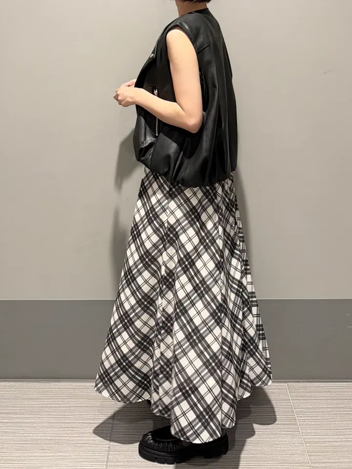GRACE CONTINENTAL MORITA AI コーディネート画像