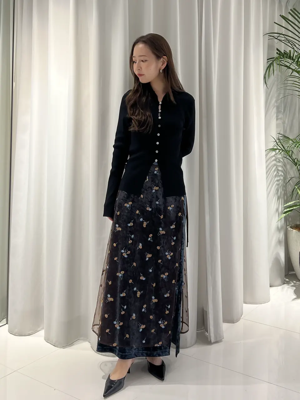  ERINA KATO コーディネート画像