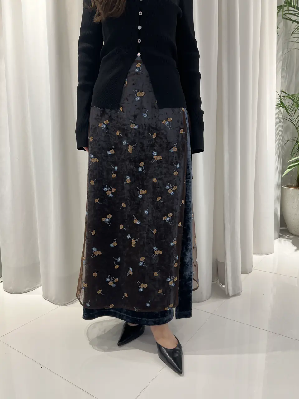 GRACE CONTINENTAL ERINA KATO コーディネート画像