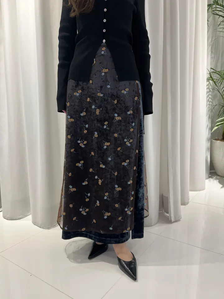 GRACE CONTINENTAL ERINA KATO コーディネート画像