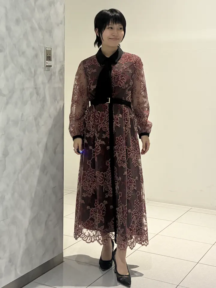 GRACE CONTINENTAL Yuna Iwasaki コーディネート画像