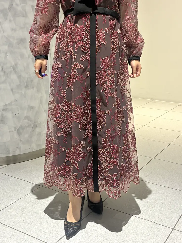GRACE CONTINENTAL Yuna Iwasaki コーディネート画像